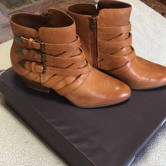 Enzo Angiolini Leather Boots - Picture 3 of 9